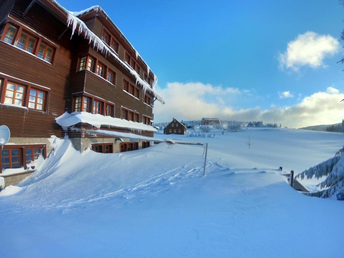 Hotel Oddech Pec pod Snezkou Exterior photo